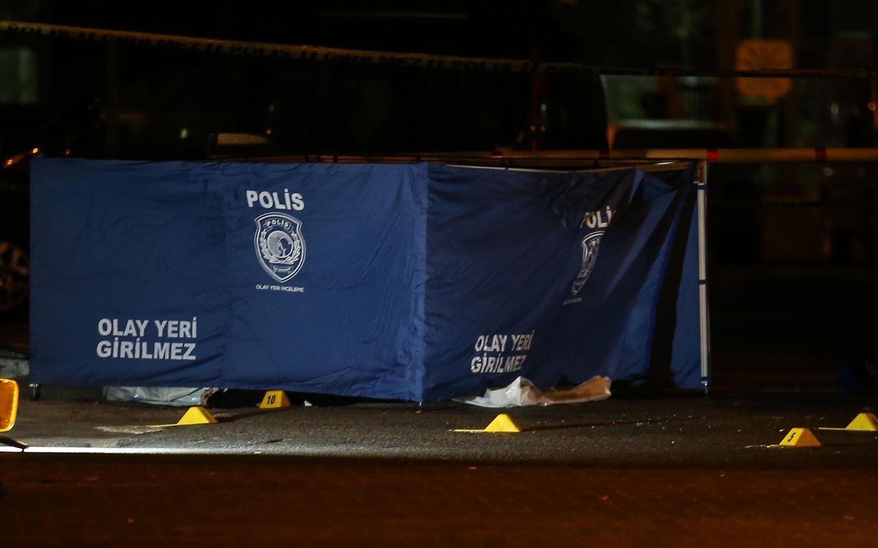 Eski karısını ve doktor arkadaşını öldürüp intihar etti! 4