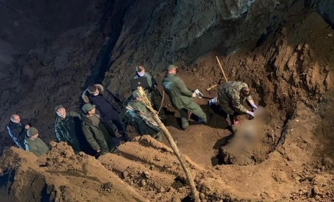 Mafyanın öldürdüğü ailenin cesetleri bulundu! 7