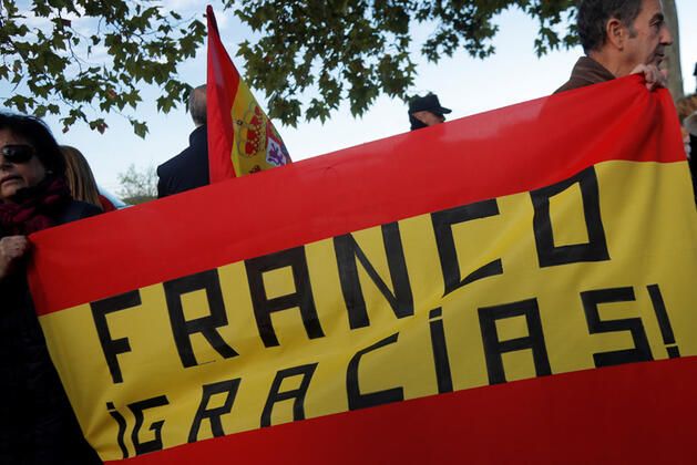 Diktatör Franco'nun naaşı Madrid'e taşınıyor! 25