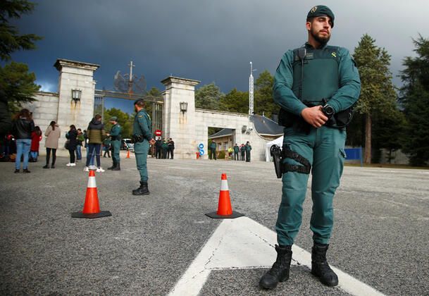 Diktatör Franco'nun naaşı Madrid'e taşınıyor! 4