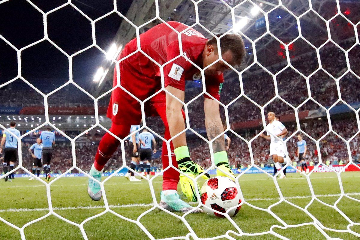 Muslera, yediği golde 'bilimsel olarak' hatasız! 8