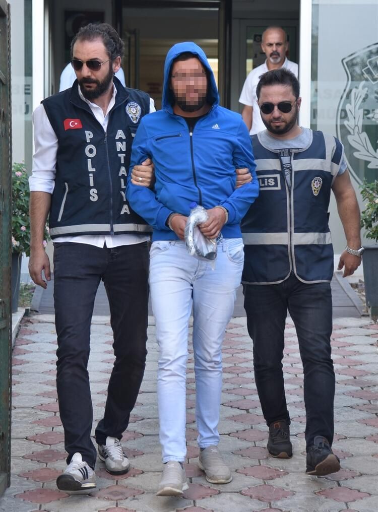 Yabancıları hedef alan pazar çetesi çökertildi! 6
