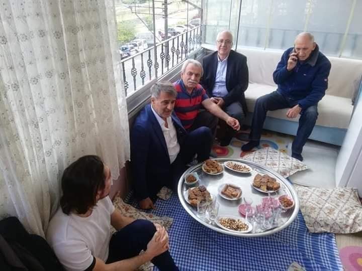Abdülkadir Ömür'e ziyaretçi akını! 1