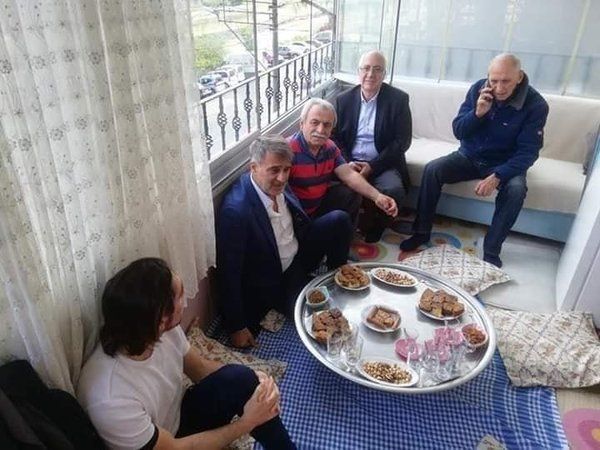 Abdülkadir Ömür'e ziyaretçi akını! 3
