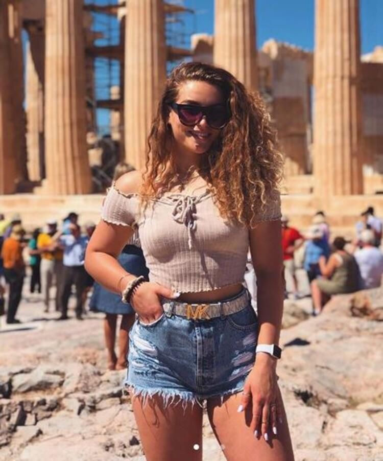 Kortların yeni 'Sharapova'sı Hırvatistan'dan! 12