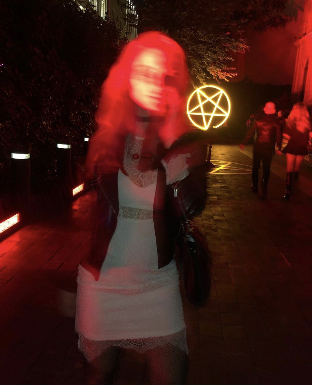 Türk jet sosyetesi "satanist ayin" yaptı! 4
