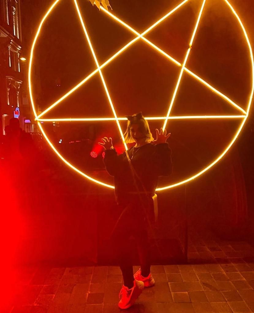 Türk jet sosyetesi "satanist ayin" yaptı! 3