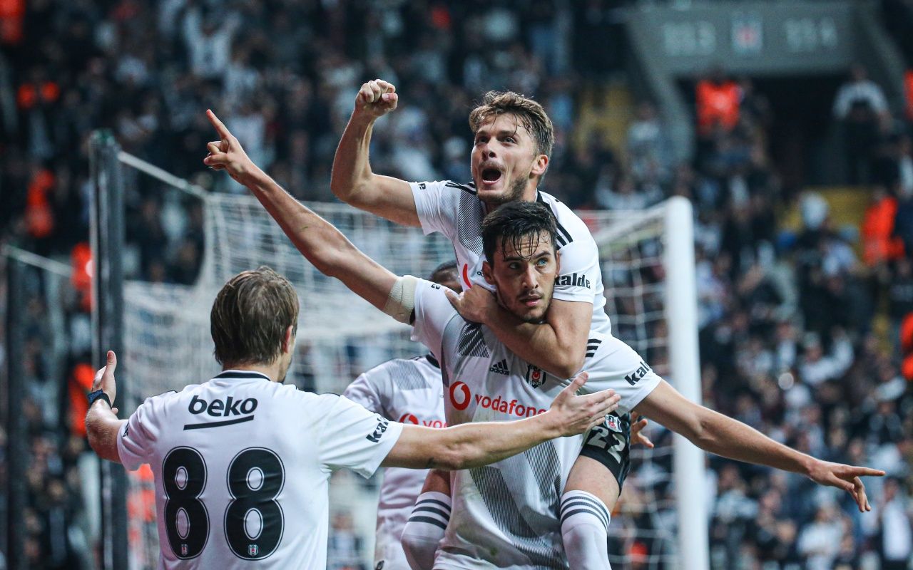 Hukuk bilgisi sayesinde Beşiktaş'a transfer oldu! 4
