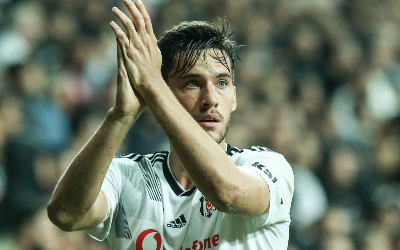 Hukuk bilgisi sayesinde Beşiktaş'a transfer oldu! 5