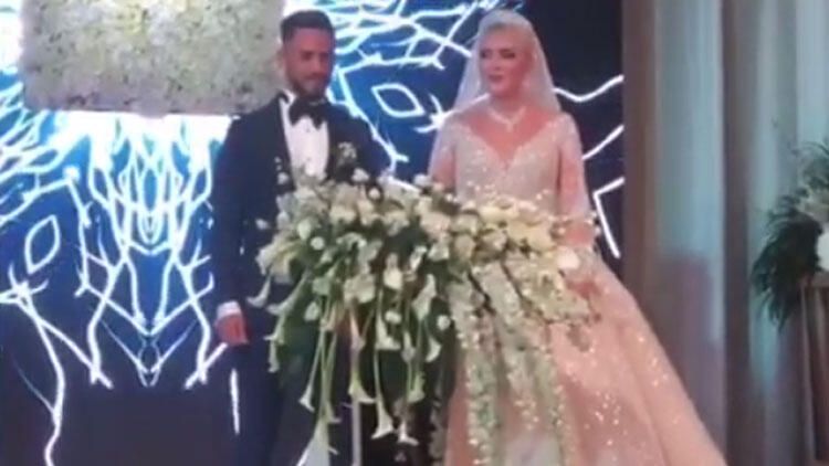Selin Ciğerci ile Gökhan Çıra dünya evine girdi! 3
