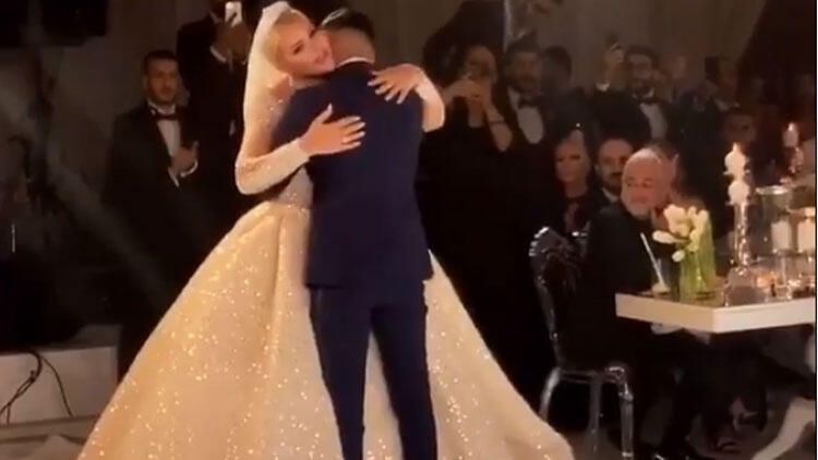 Selin Ciğerci ile Gökhan Çıra dünya evine girdi! 13