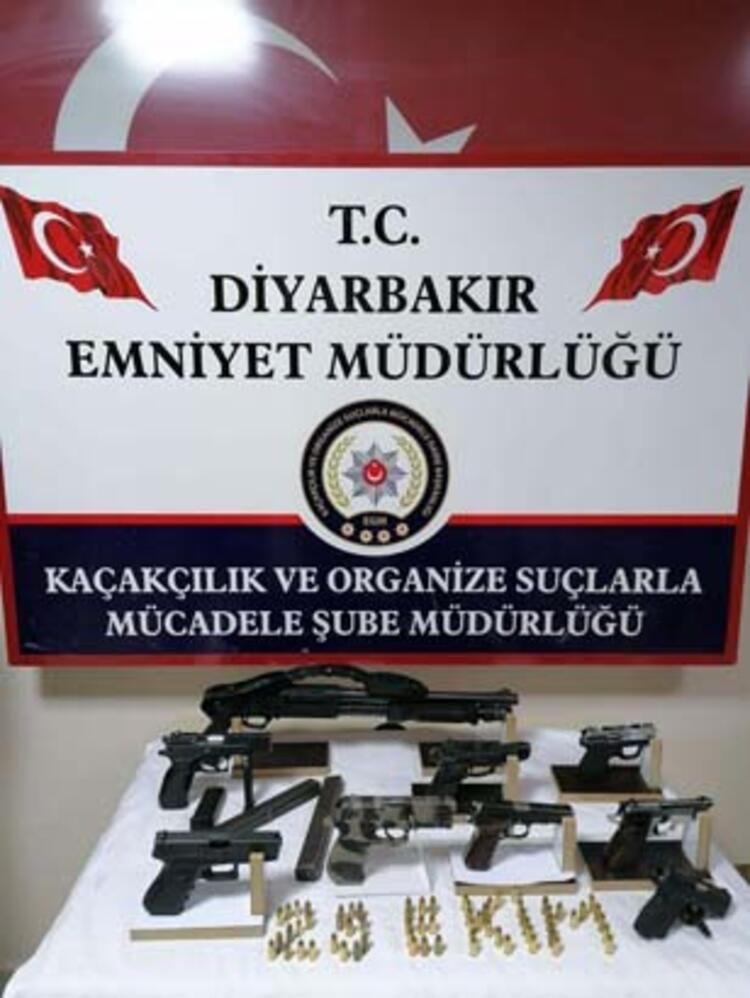 Tecavüz edip hamile bıraktığı kızı, fuhuş çetesinin başına getirdi! 13