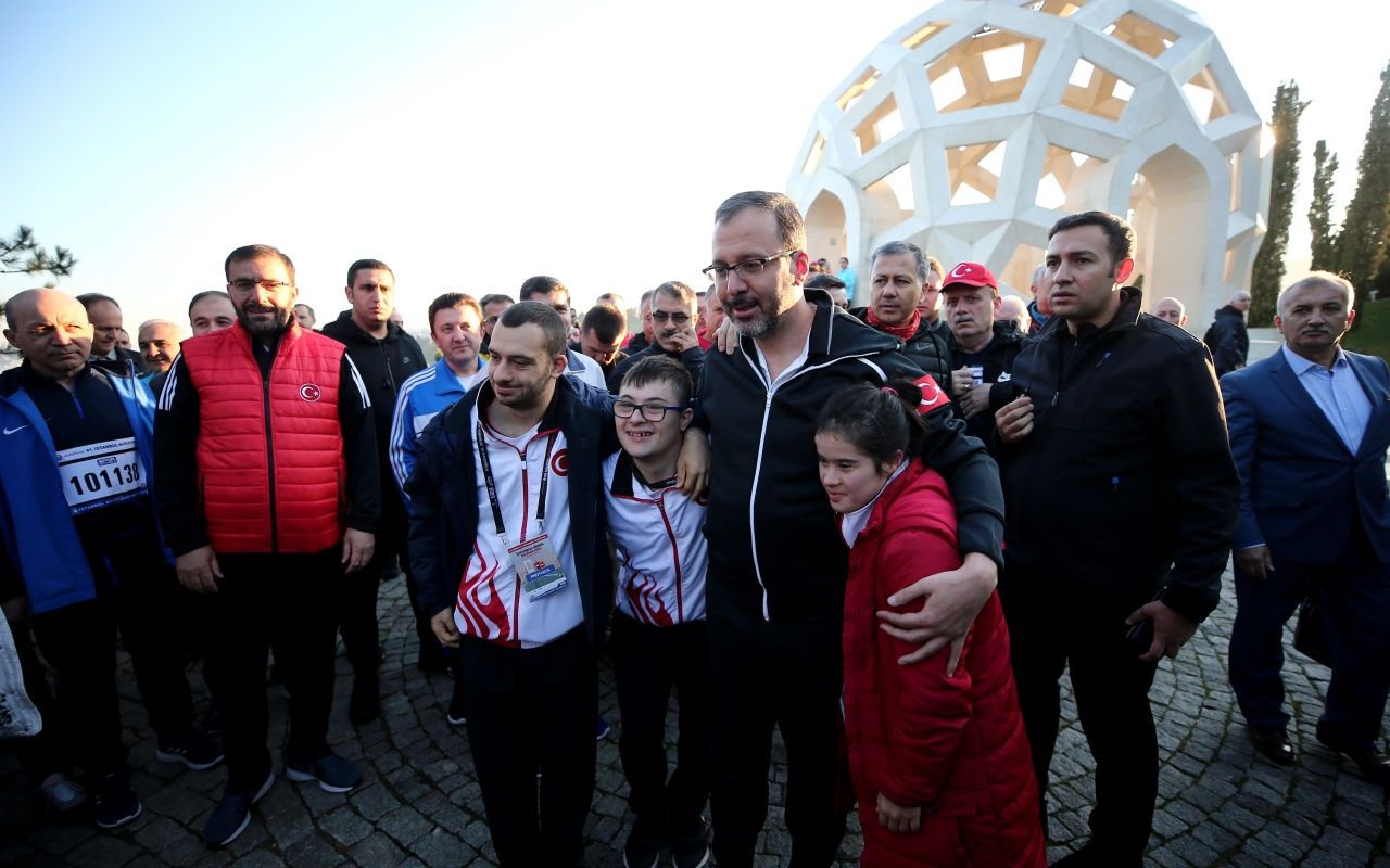 Vodafone 41. İstanbul Maratonu koşuldu! 10