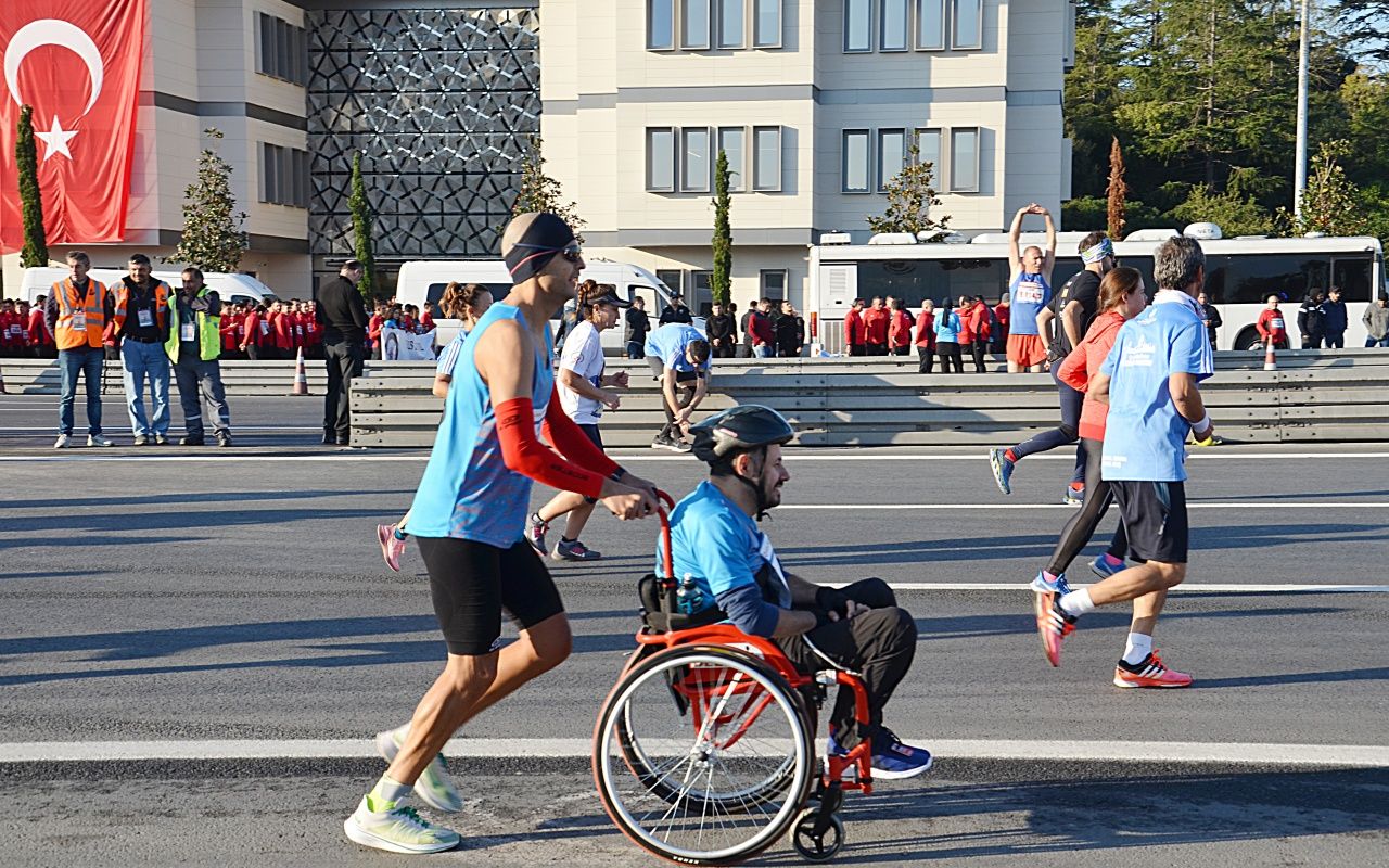 Vodafone 41. İstanbul Maratonu koşuldu! 19