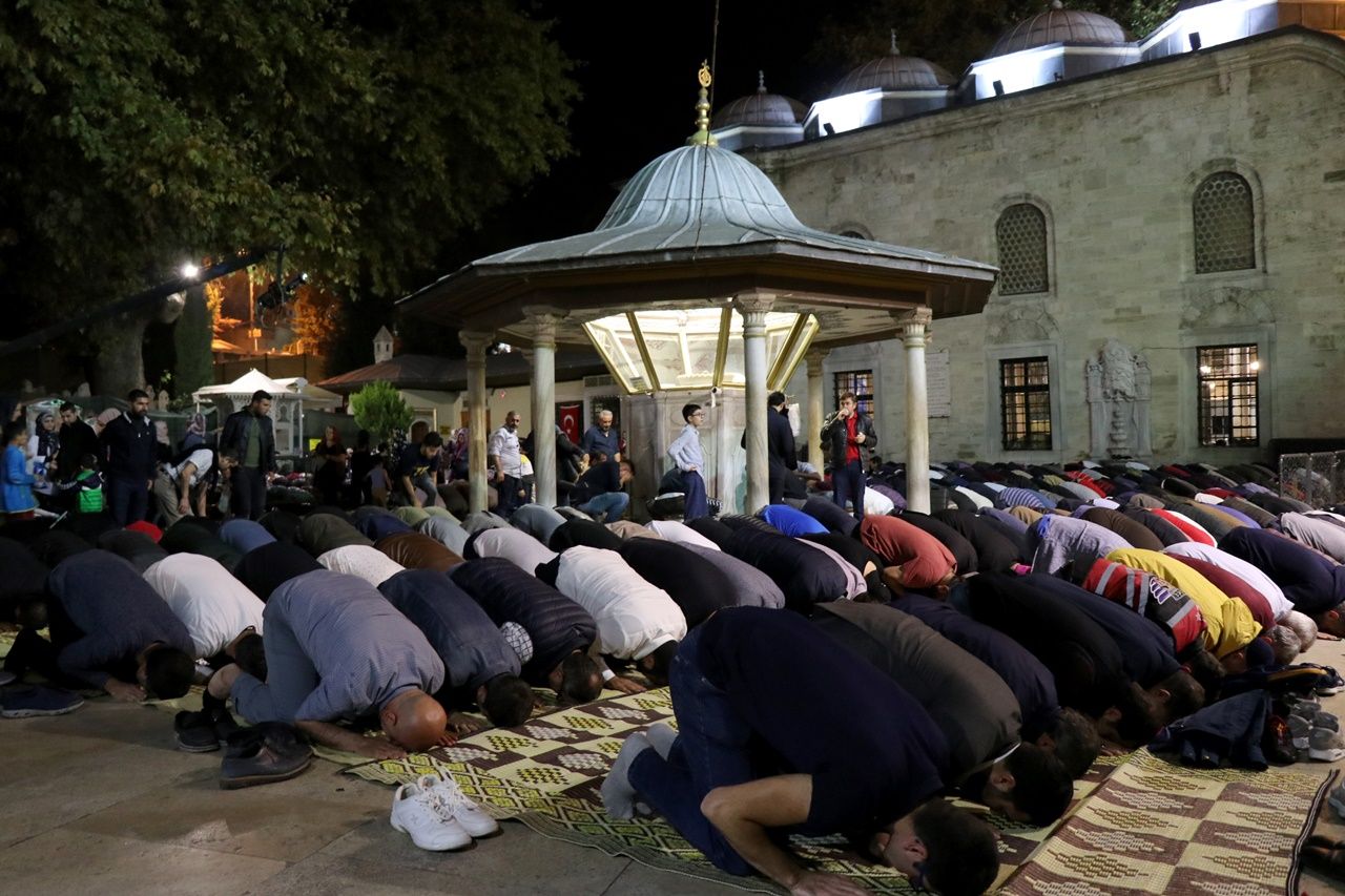 İstanbul'da Mevlit Kandili idrak edildi! 4