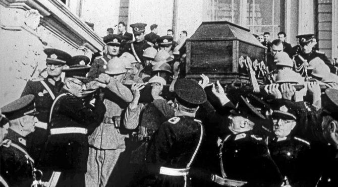 Atatürk'ün cenazesinden yayınlanan fotoğraflar 8