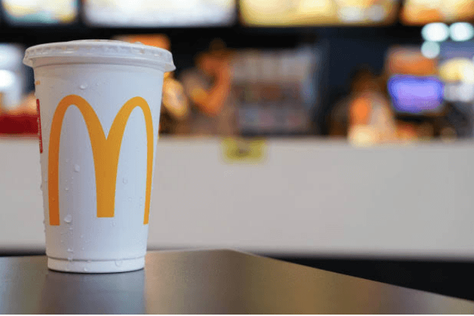 McDonalds'ta  skandal: Marijuanalı soğuk çay! 4