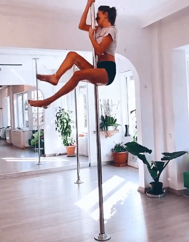 Şeyma Subaşı bu kez de direk dansı ile gündemde! 11
