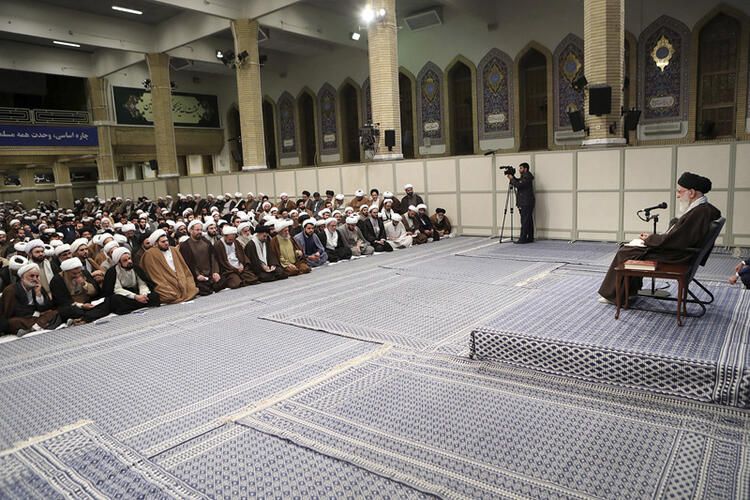 İran'da sular durulmuyor! 19