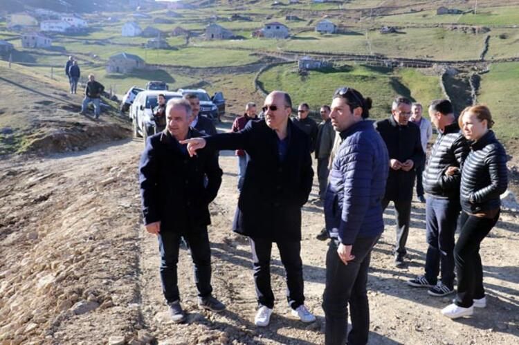Yaylada yaşayanlar Dipsiz Göl'ün kapatılmasını istedi! 14