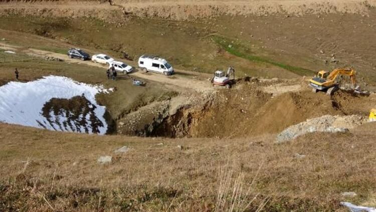 Yaylada yaşayanlar Dipsiz Göl'ün kapatılmasını istedi! 32