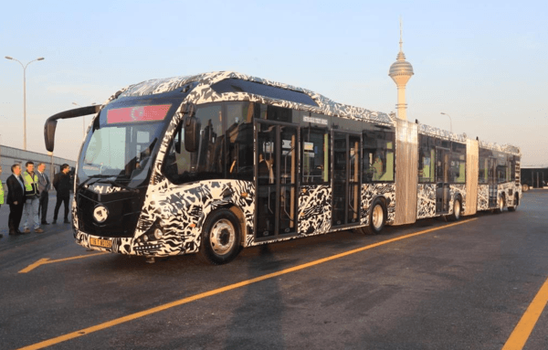 291 yolcu kapasiteli yeni metrobüs test edildi! 6