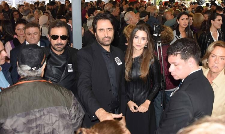 Yıldız Kenter'in cenaze töreninden kareler! 15