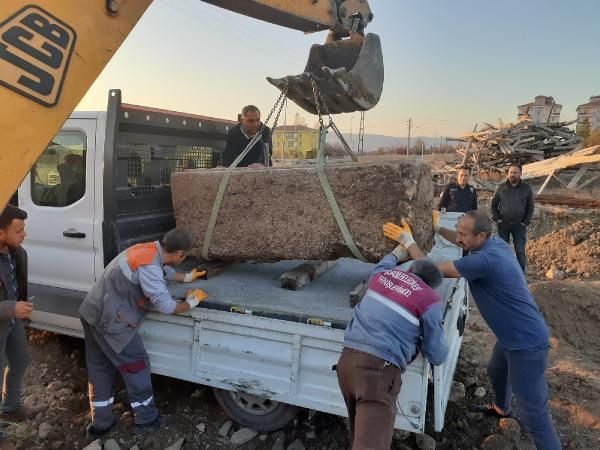 Çorum'da 2 bin yıllık lahit bulundu! 13