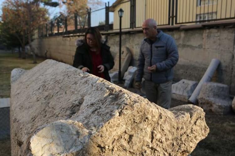 Çorum'da 2 bin yıllık lahit bulundu! 9