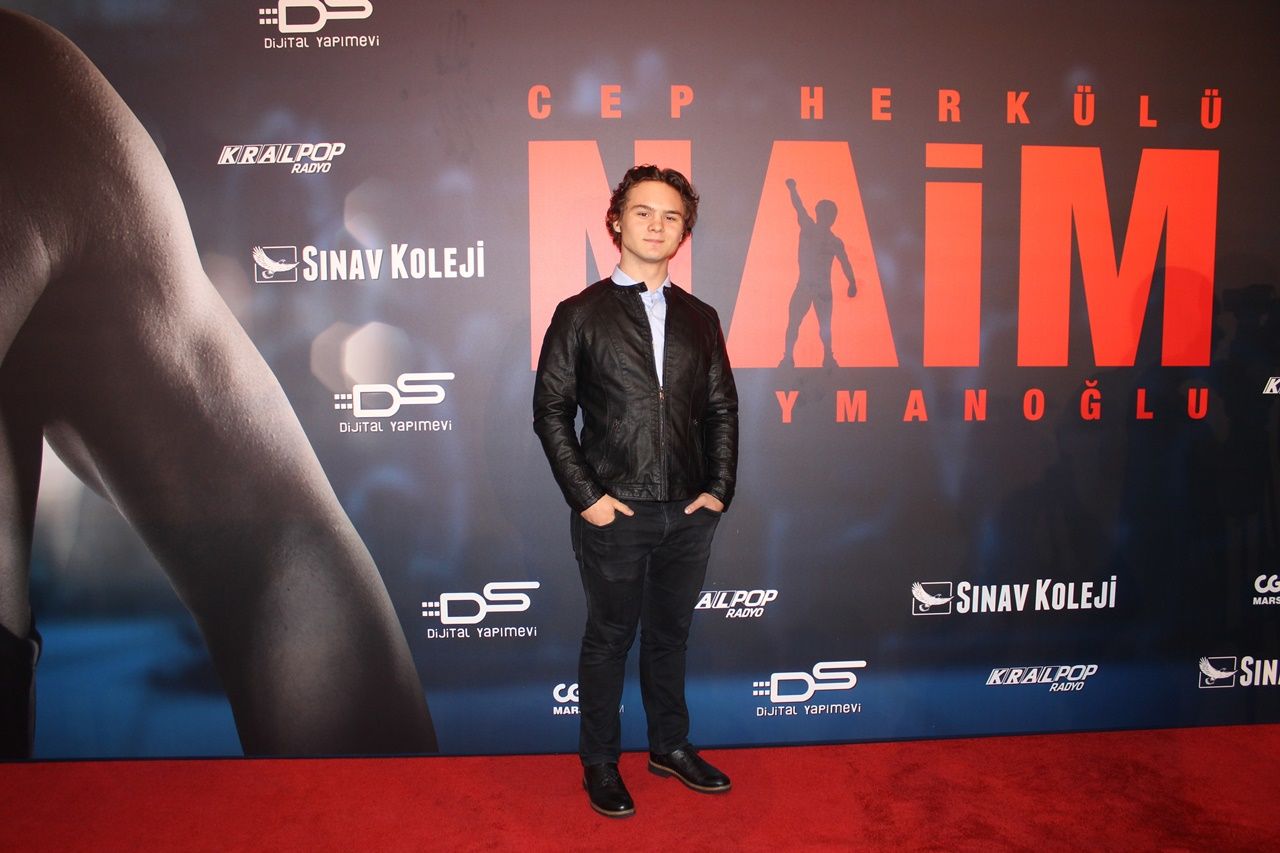 Cep Herkülü: Naim Süleymanoğlu filminin galası yapıldı! 4
