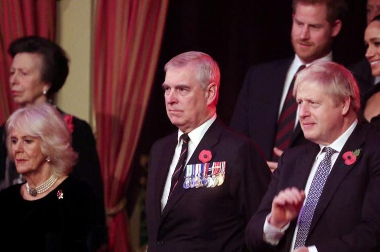 Milyarder sapığın kurbanı her şeyi anlattı! 18