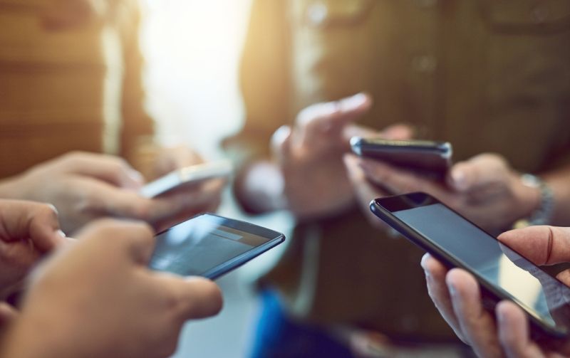 BTK 11 akıllı telefon ve telsizin satışını yasakladı! 3