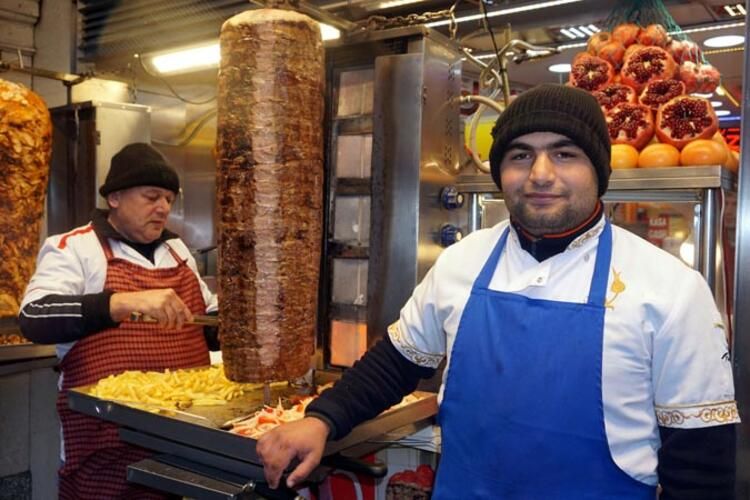 Dönerde iğrenç hile! Çöpe atılması gerekiyor... 5