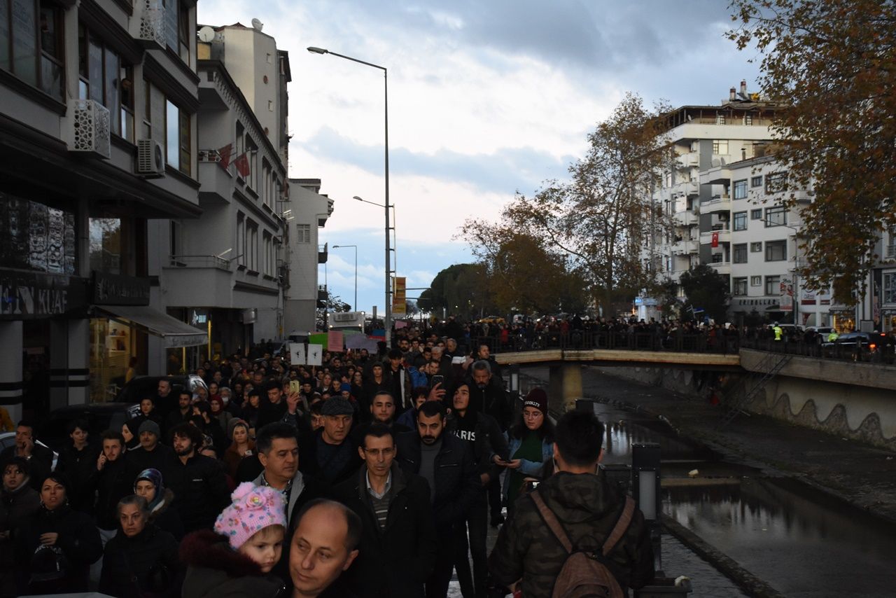 Ceren Özdemir için hüzünlü yürüyüş! 2