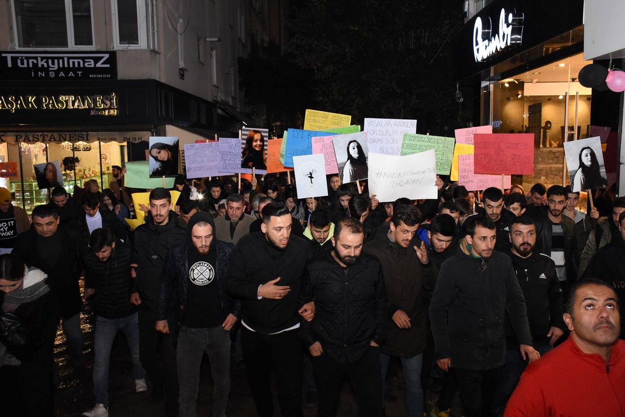 Ceren Özdemir için hüzünlü yürüyüş! 10