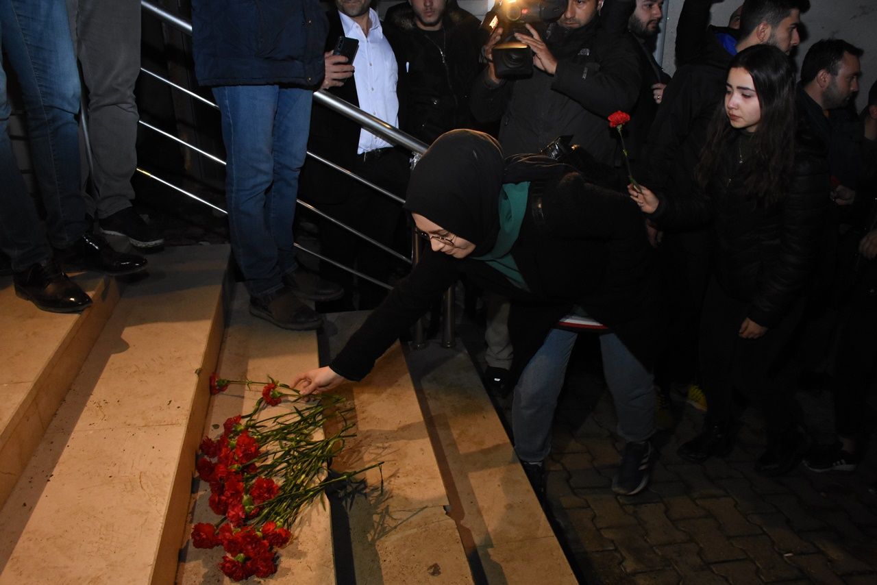 Ceren Özdemir için hüzünlü yürüyüş! 16