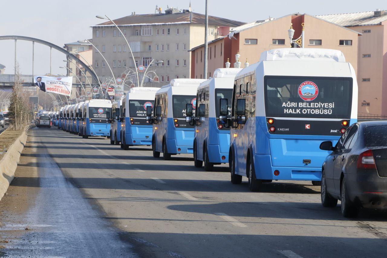 Başkan Sayan'dan ulaşımda devrim! Konvoyun başına geçti... 7