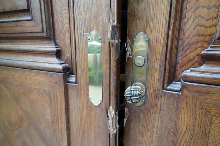 Her yönüyle iğrenç! Sevgilisine genç kız buluyordu 105