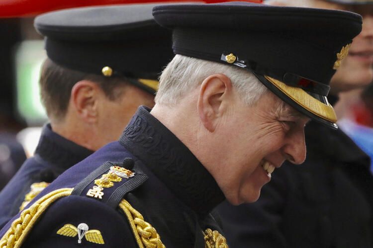 Her yönüyle iğrenç! Sevgilisine genç kız buluyordu 37