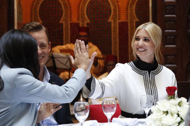 İngiliz ajanla Ivanka'nın ilişkisi ortaya çıktı! 26