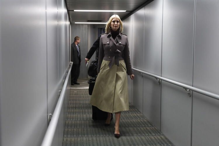İngiliz ajanla Ivanka'nın ilişkisi ortaya çıktı! 40