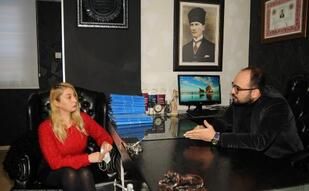 Güzellik uğruna alt dudağını kaybetti! Kötü haber geldi... 13