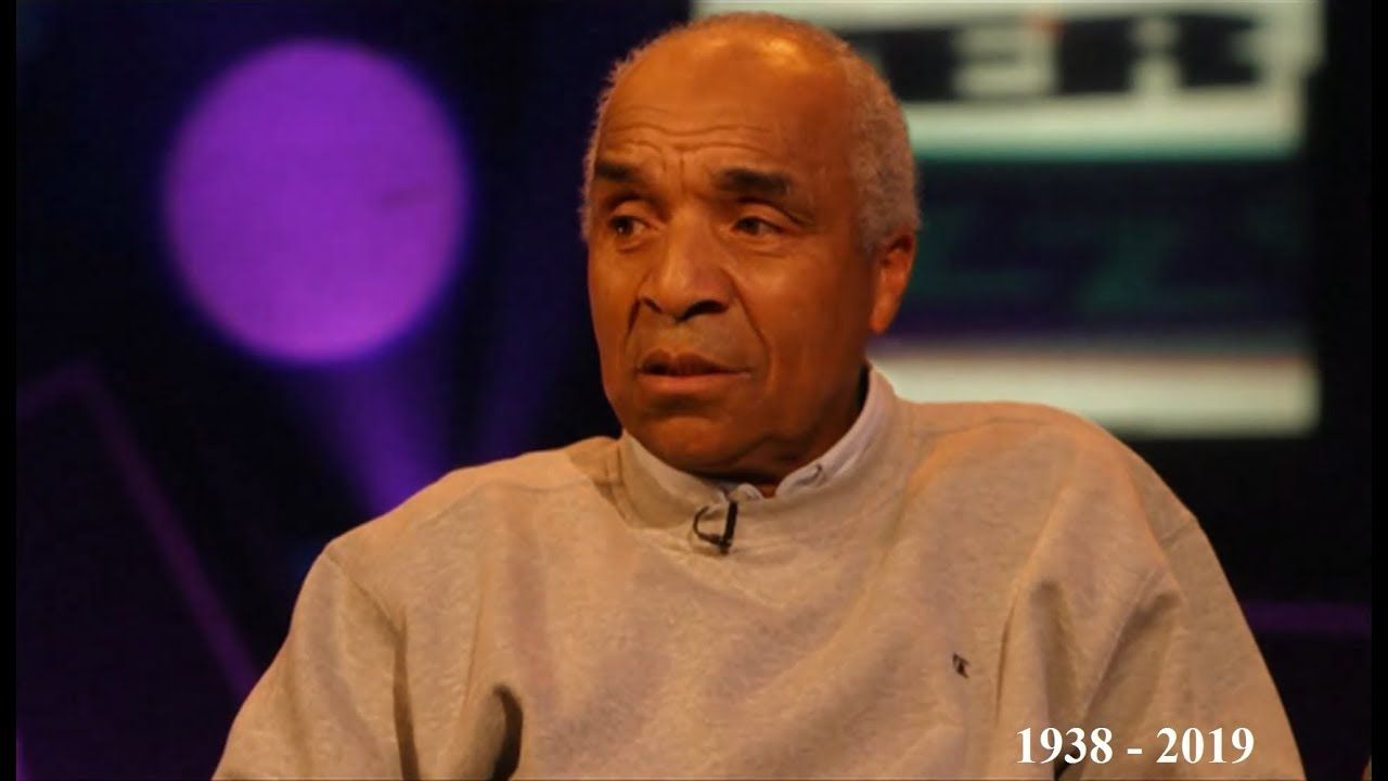 Usta şarkıcı ve sunucu Kenny Lynch hayatını kaybetti! 4