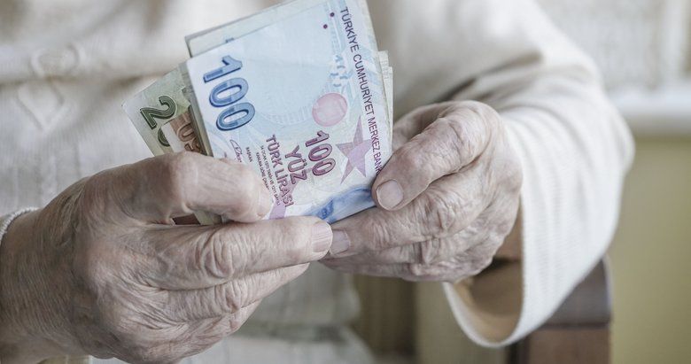 Emeklilerden asgari ücret zammı talebi! 7