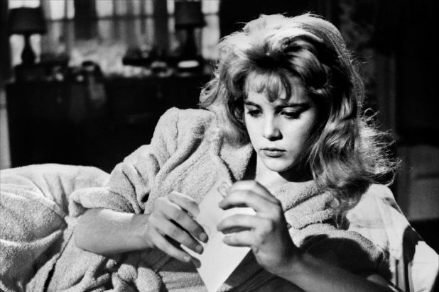 Lolita filminin yıldızı Sue Lyon öldü! 7