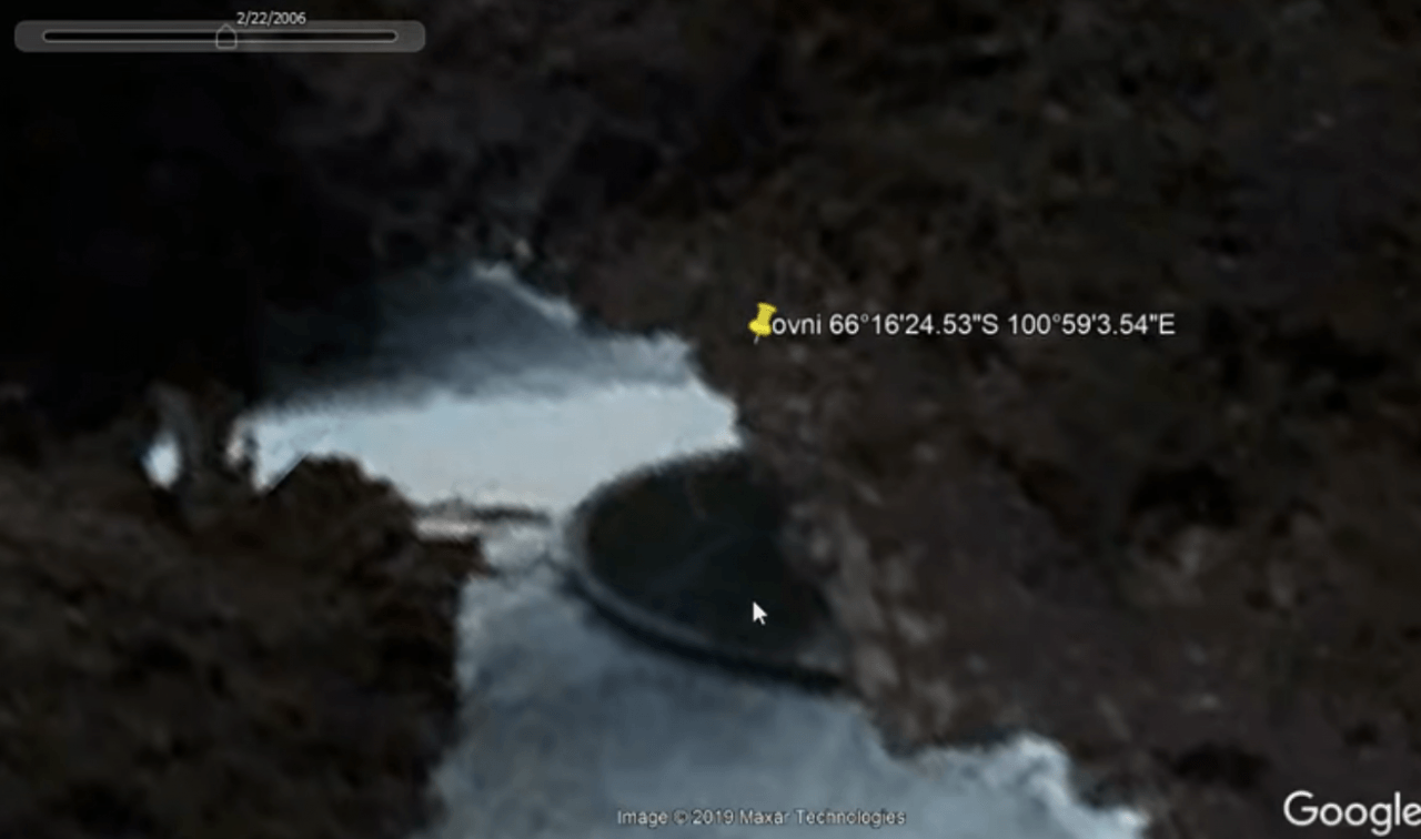 Antarktika'da UFO keşfi! Google Earth'te bulundu... 5