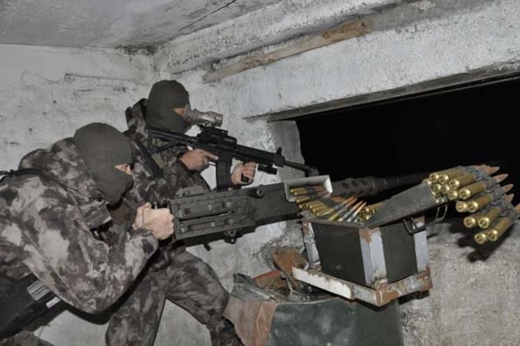 1350 rakımda eller tetikte yeni yıla girdiler! 3