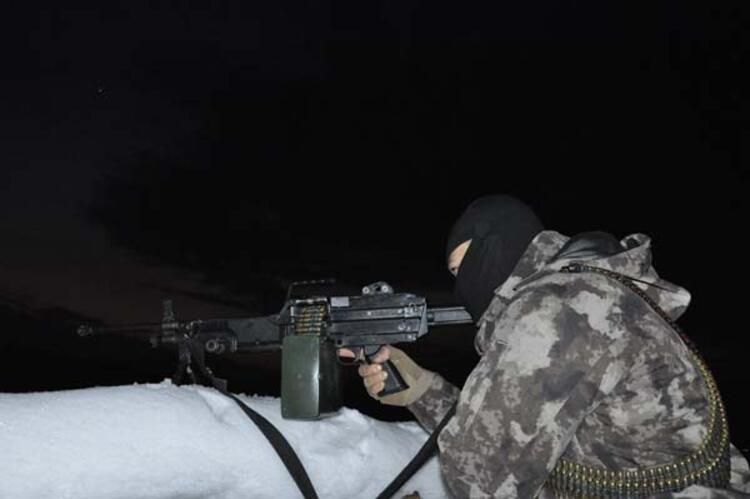1350 rakımda eller tetikte yeni yıla girdiler! 8