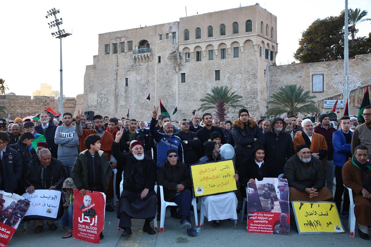 Libya'da Türkiye'deki tezkere kararı kutlandı... 2