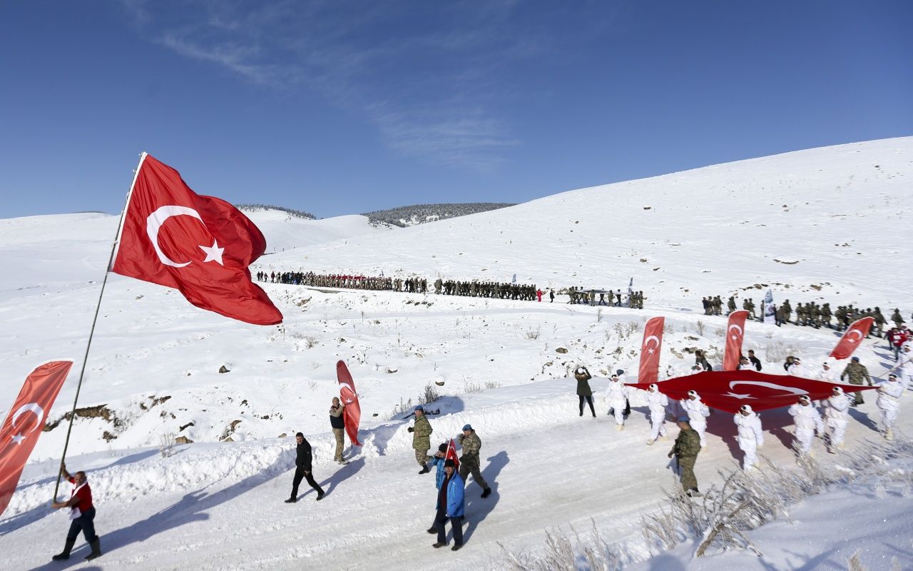 Asım'ın nesli asrın yürüyüşünde! Sarıkamış şehitleri unutulmadı... 21